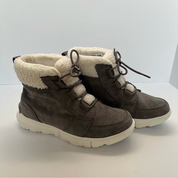 Sorel Explorer 2 Carnival Cozy Waterproof insulated boot- size 6.5 - Picture 2 of 8